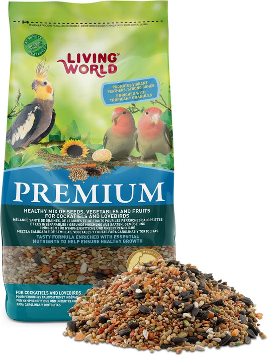 Living World Premium Food for Lovebirds/Cockatiels 908g