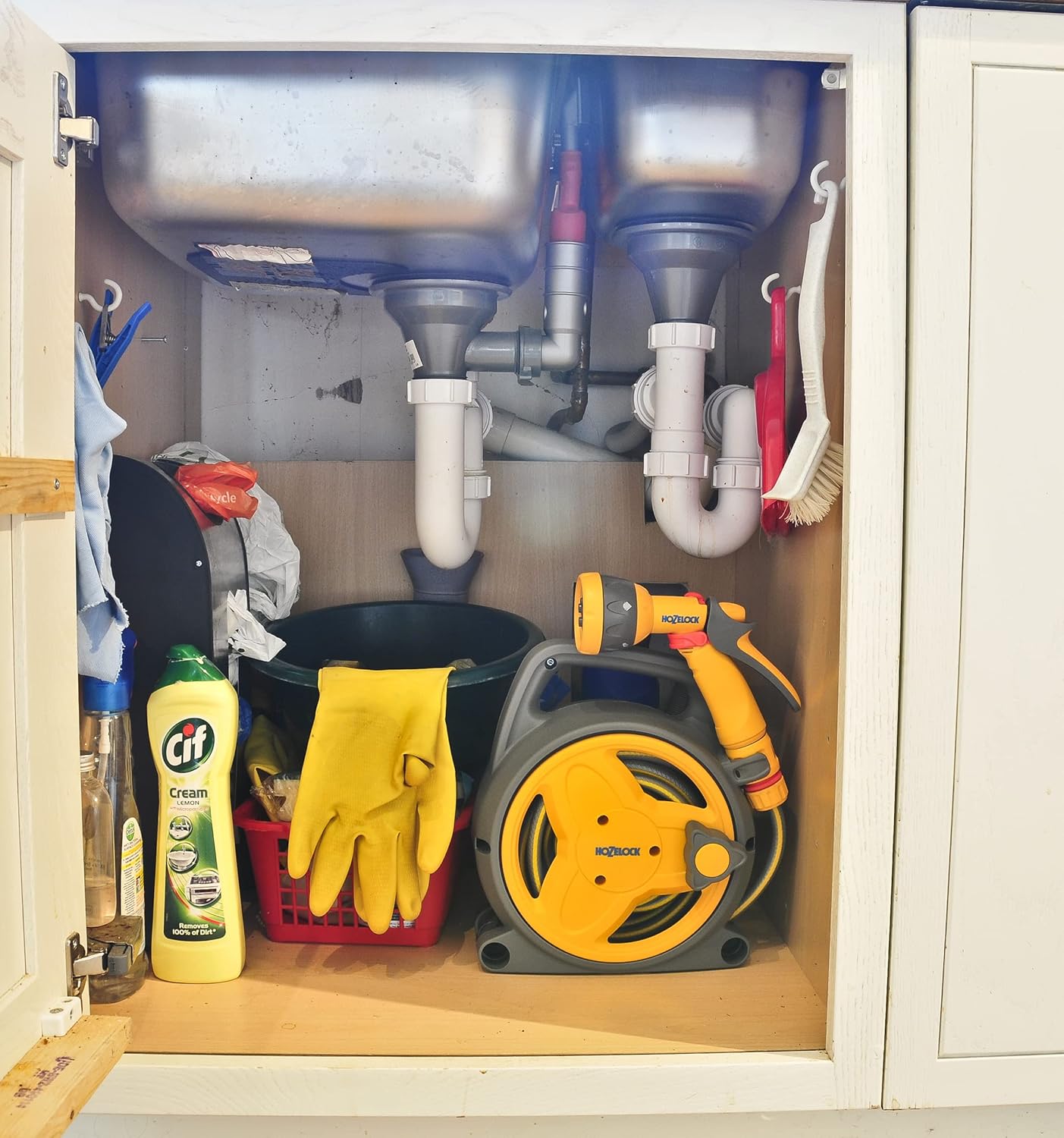 Hozelock Pico Reel with 10m Hose, Fittings & Spray Gun