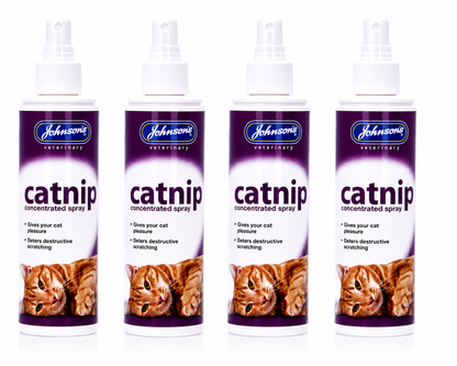 Johnsons Catnip Spray for Cats Natural Cat Mint Oil Toy Scratching Post