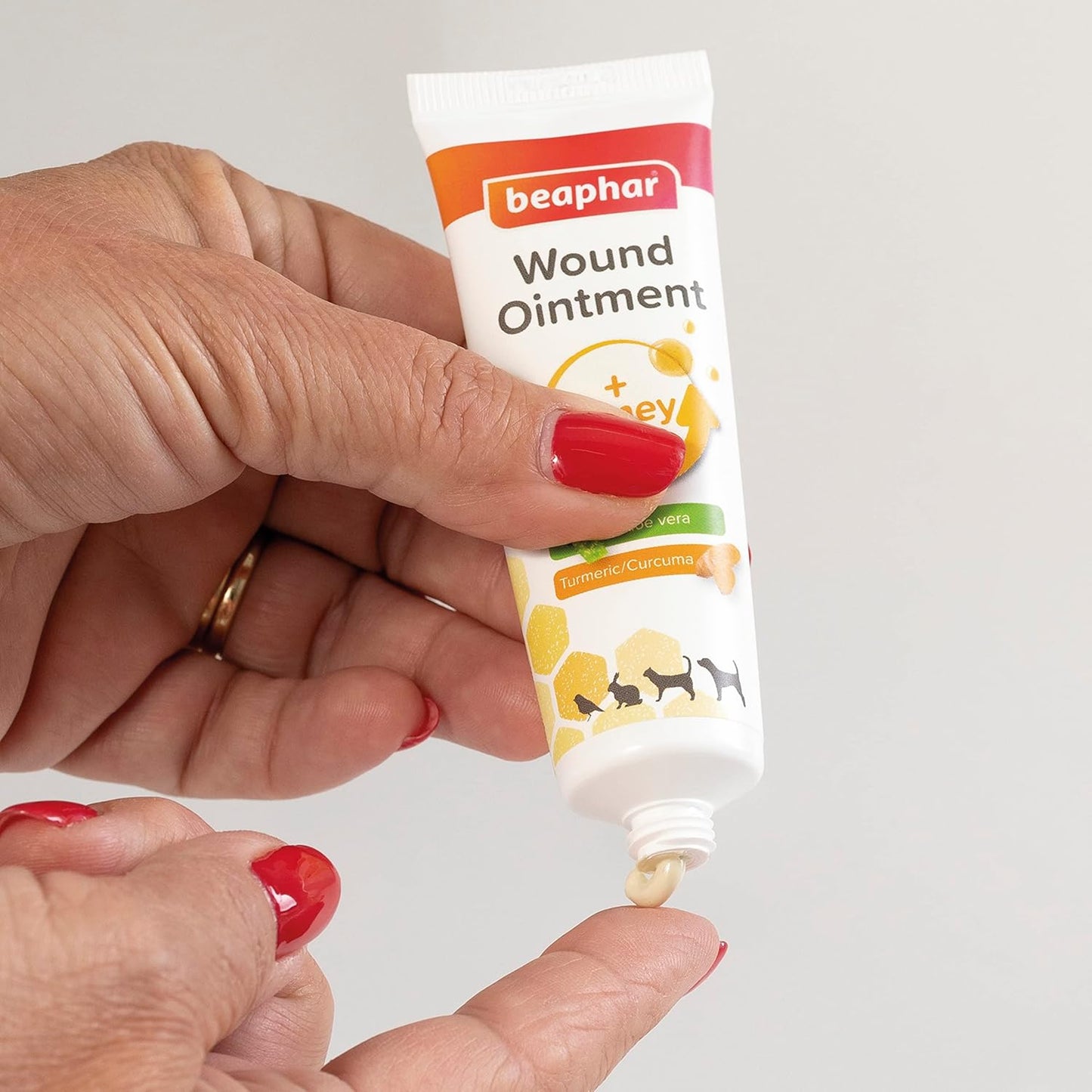 Beaphar Wound Ointment Pet Natural Honey Healing 30ml Cat Dog Rabbit Bird Health